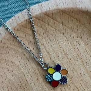 Enamel l Flower Pendant Necklace